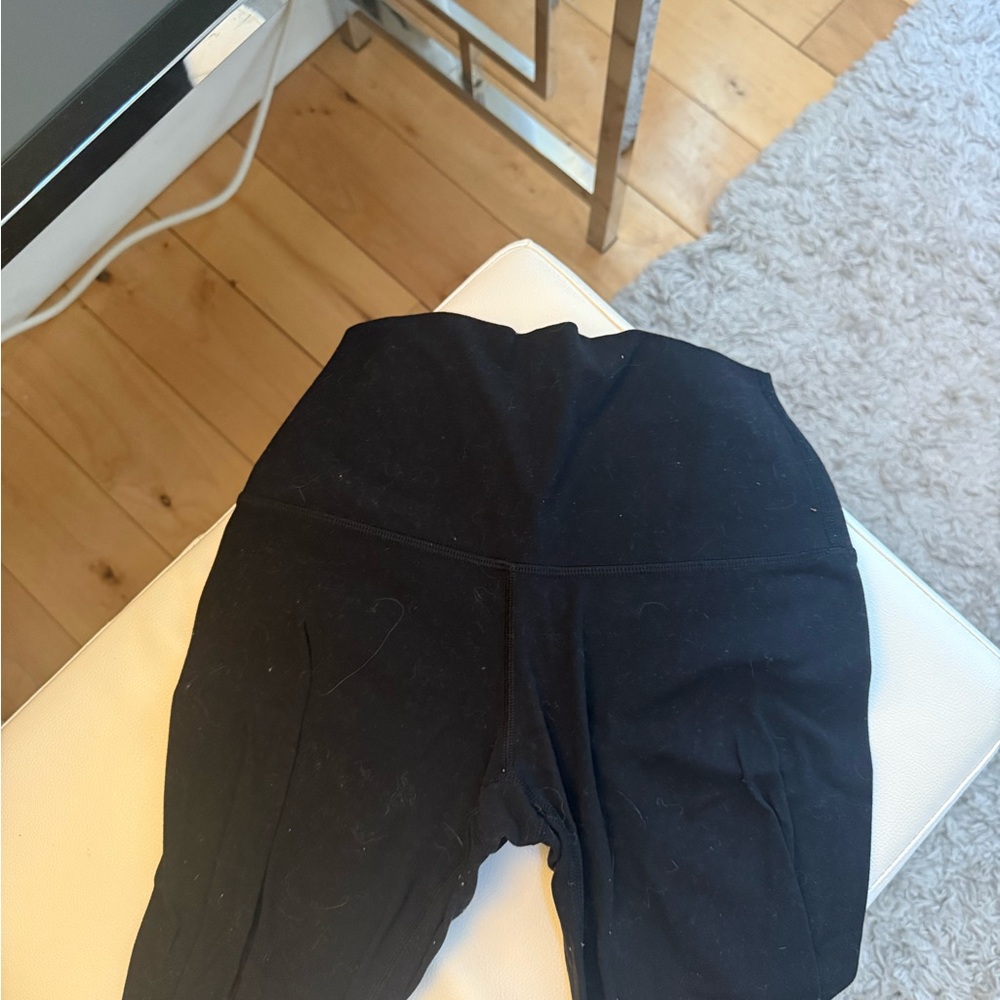 Aritzia Leggings small